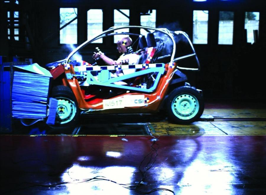 Детали создания Pininfarina Nido Concept 2000 года  (фото 5 из 17)